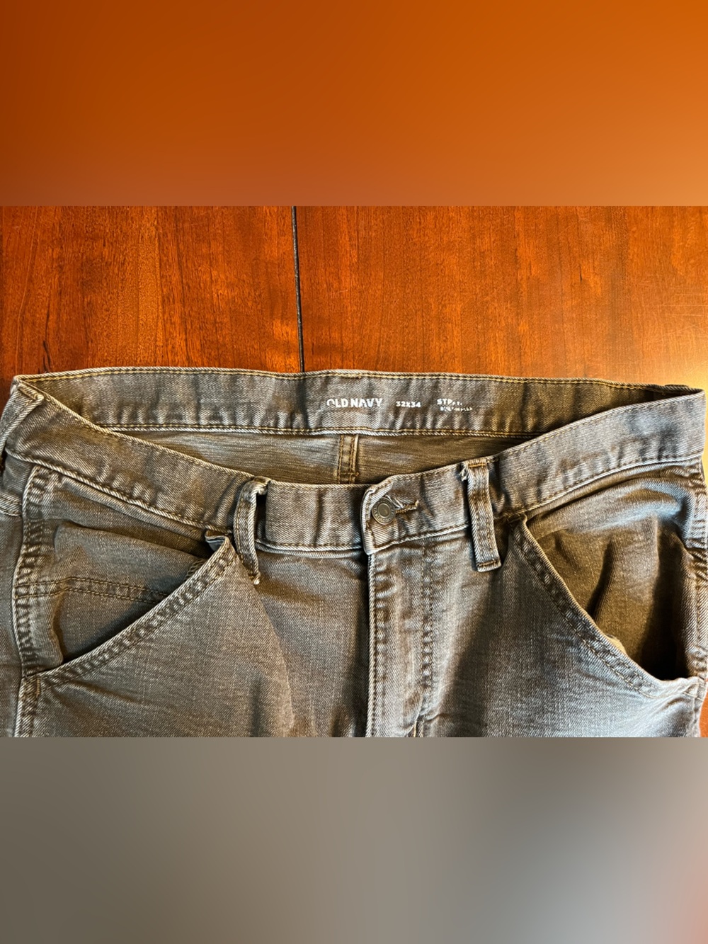 Old Navy Men's Straight Jeans Gray